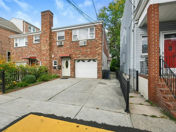 137 E 235th Street, Bronx, NY 10470