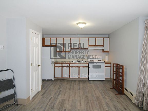 2nd image of 17 Ellison Dr #1