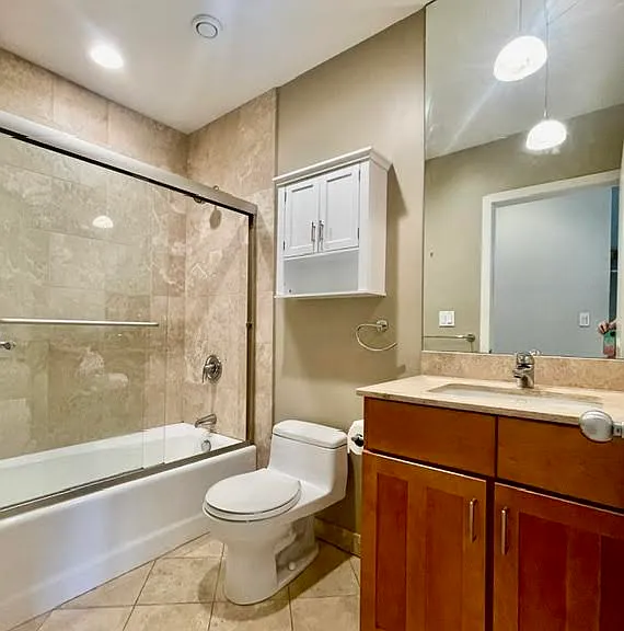 1150 N Hoyne Ave #2 — Photo 21