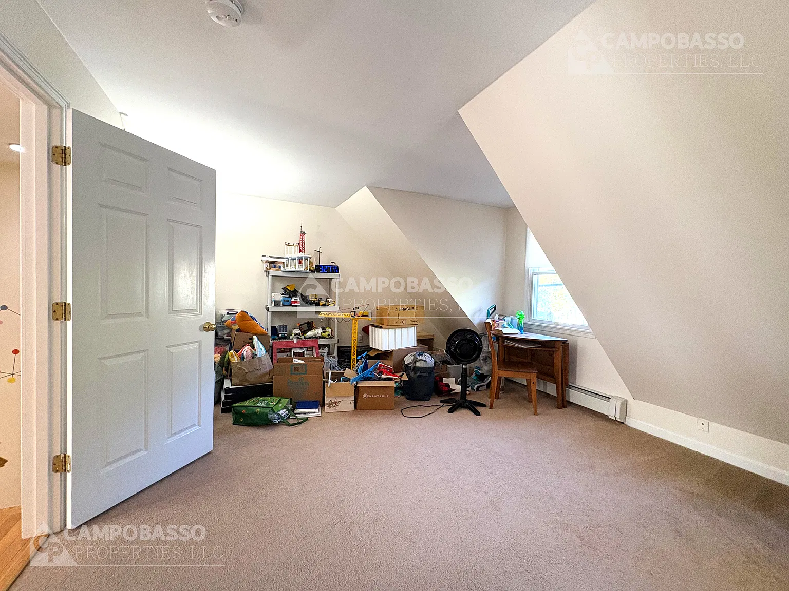 2 bed, 1.5 bath, 1000 sqft, $3,100 — Photo 3