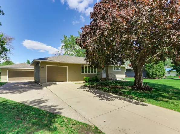 1001 Maple St, Farmington, MN 55024