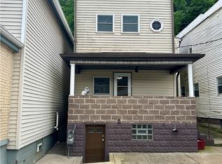 1546 Glenn Way, Mc Kees Rocks, PA 15136