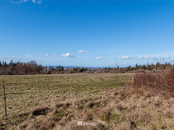 2nd image of 32706 76th Avenue NW