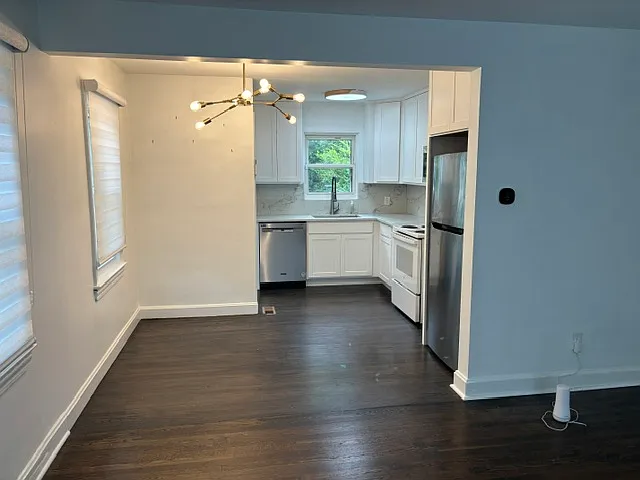 85 Morris St — Photo 16