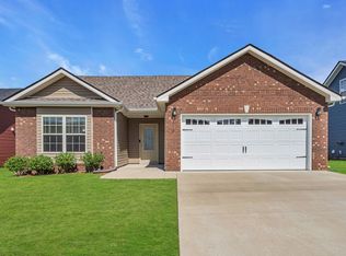 619 Hollow Crst, Clarksville, TN 37042