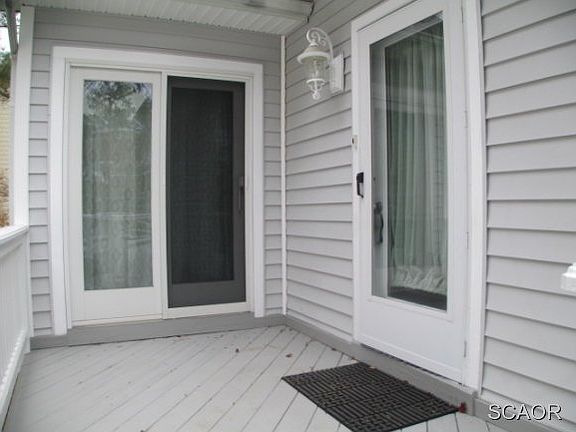 2nd image of 635 Evans Ave