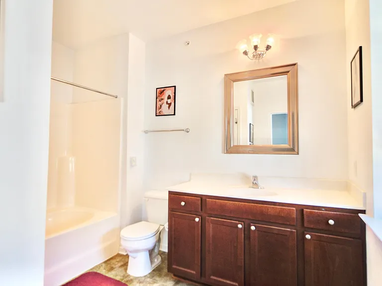 4316 Colindale Rd #304 — Photo 5