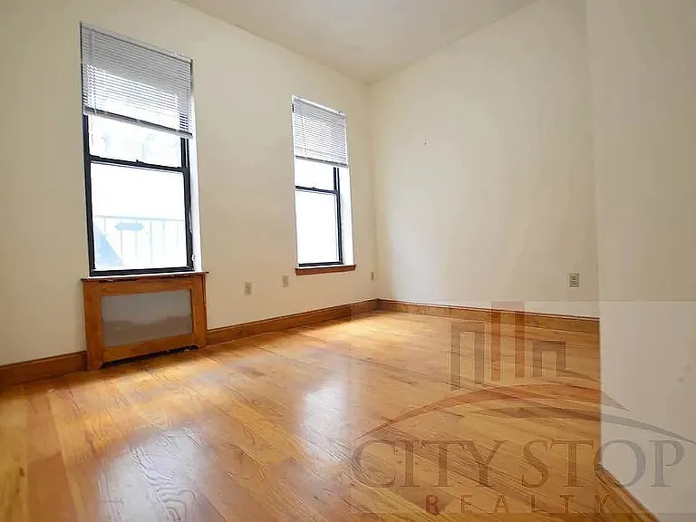 244 W 109th St #5D — Photo 2
