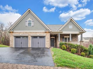 7041 Mountain Spring Trl, Roanoke, VA 24018