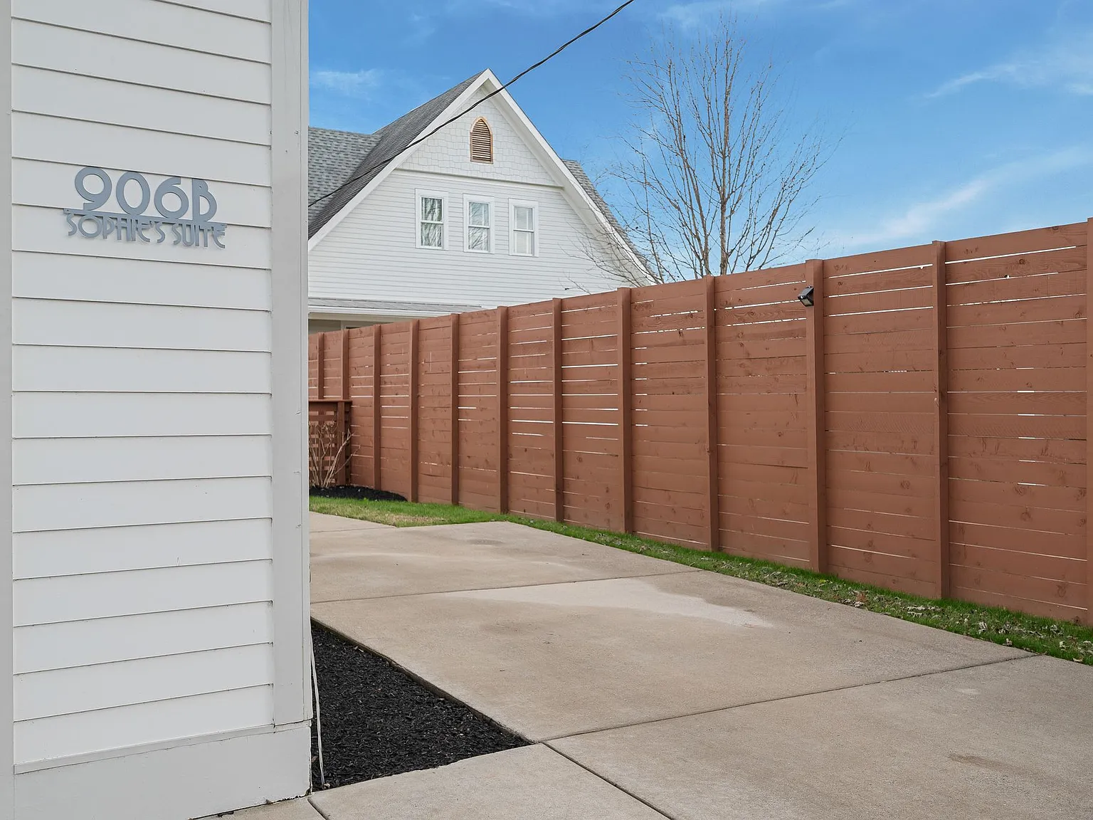 1 bed, 705 sqft, $1,850 — Photo 1