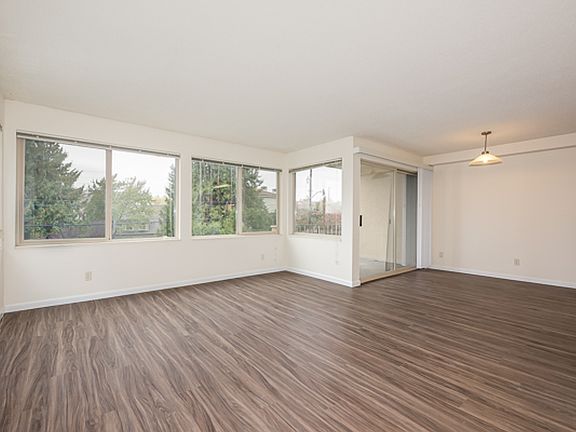 2nd image of 2034 Minor Ave E APT 202