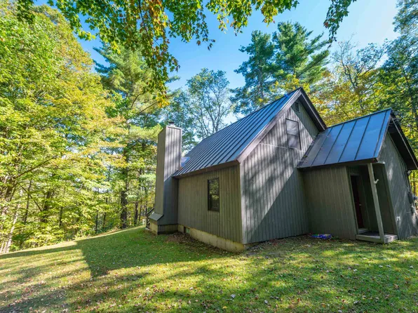 49 West Road, Wilmington, VT 05363
