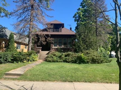 831 S Vine Ave, Park Ridge, IL, 60068