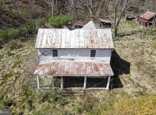 281 Scheffer Gap Rd, Maurertown, VA 22644