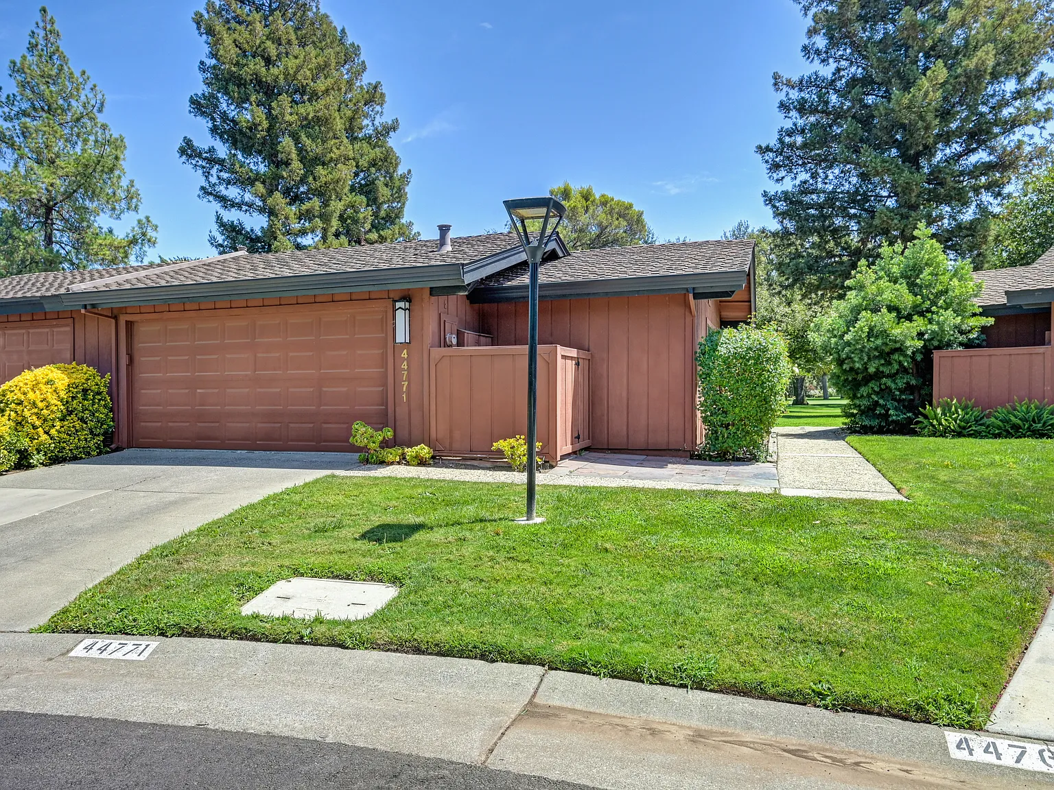 2 bed, 1583 sqft, $2,795 — Photo 4
