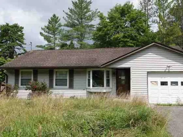 129 Poplar Dr, Beverly, WV 26253