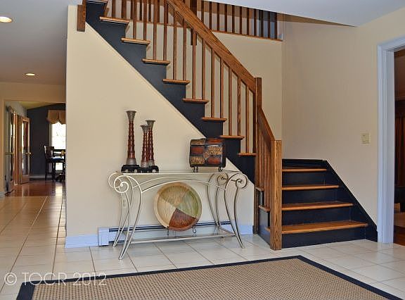 3rd image of 5 Lyons Ct