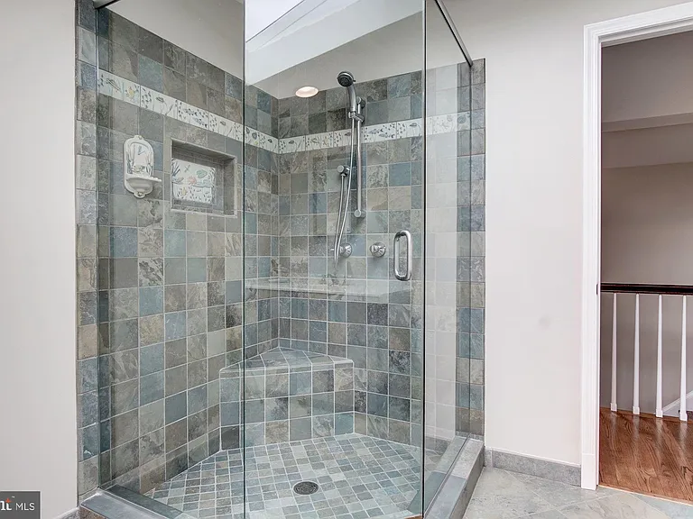 5013 Brookdale Rd — Photo 36