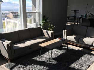 417 W Mountain View Rd, Lehi, UT 84043