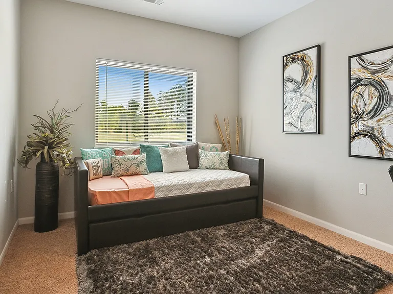 Deer Ridge Apartment Homes — Photo 7