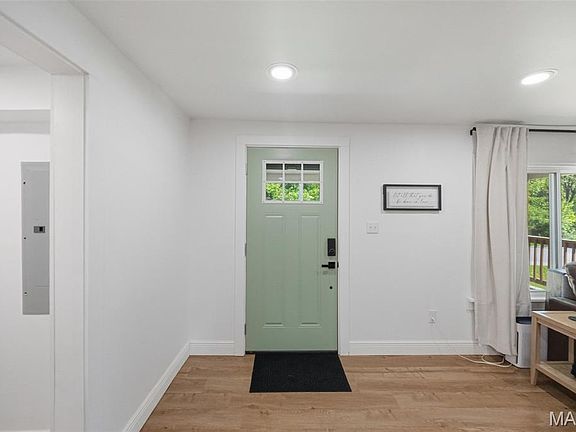5th image of 1316 Horine Rd