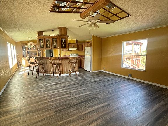 3rd image of 160 Ranger Dr