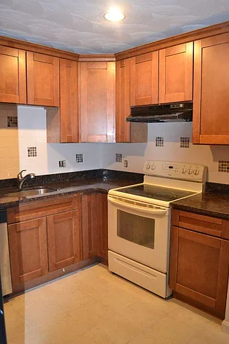 62B Marshall St #62 Photo 1
