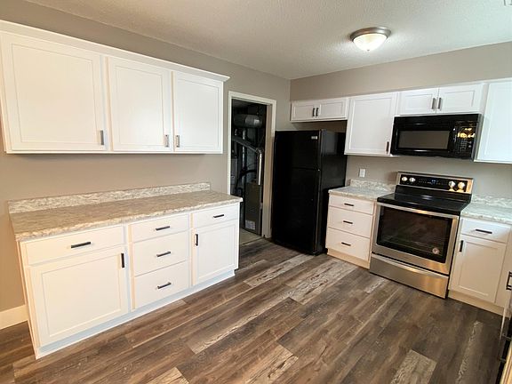 New cabinets, new flooring