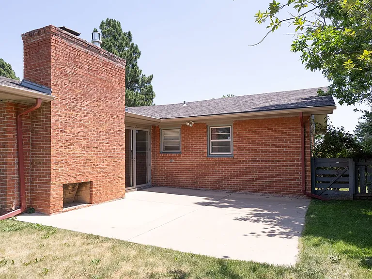 822 Orion Dr — Photo 5