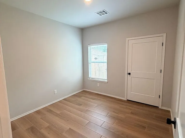13516 & 13520 Calli Ct — Photo 13