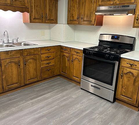 5th image of 50 Cook St
