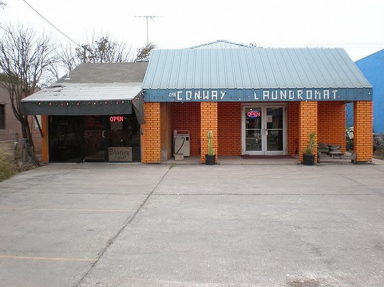 1st image of 214 N Conway Ave