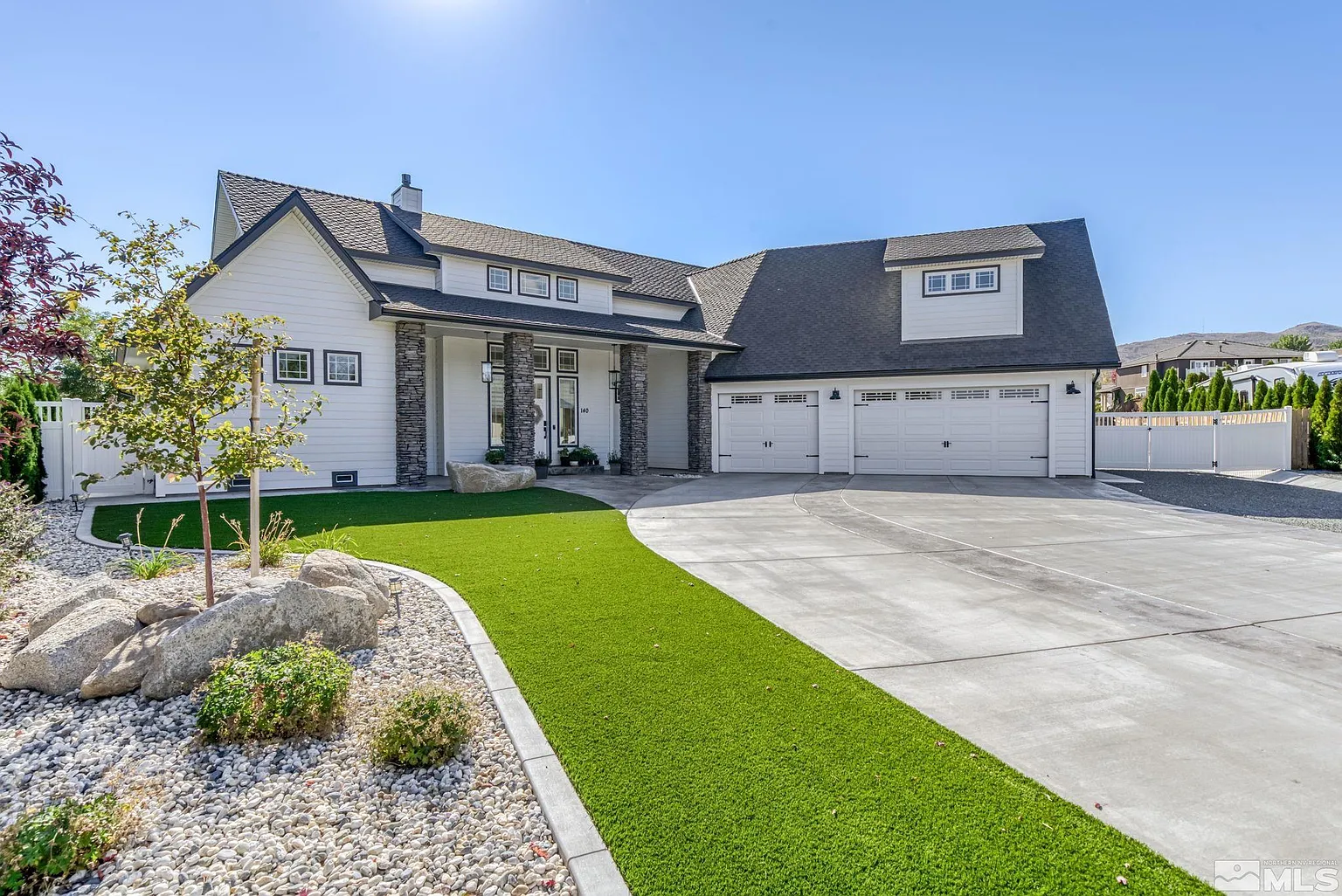 140 Bugaboo Ct photo 1
