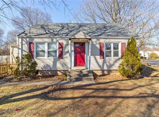 131 Gilbert Ave, Hamden, CT 06514