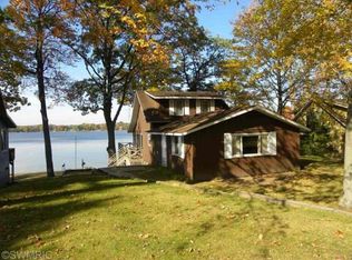 51070 3rd St, Dowagiac, MI 49047