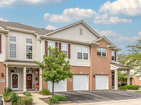 8225 Concord Ln Unit D, Justice, IL 60458