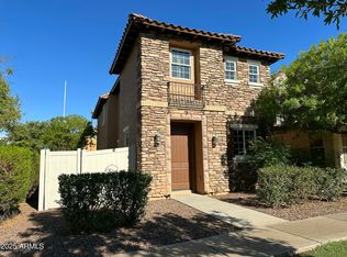 988 S Reber Ave, Gilbert, AZ 85296
