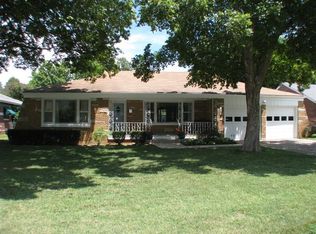 1051 E Portland St, Springfield, MO 65807