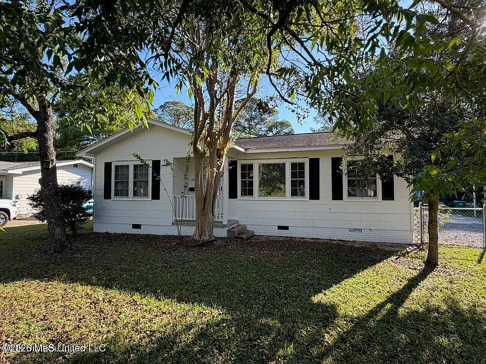 4000 Chamberlain Ave