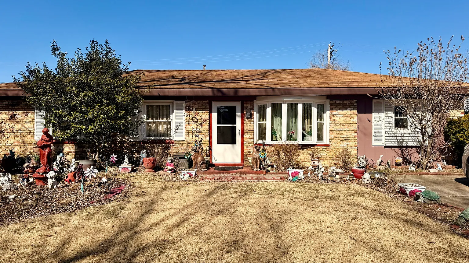 1516 Ruth Ann Dr photo 1