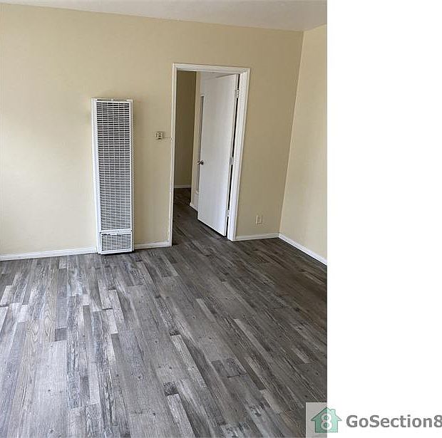 1st image of 810 Laconia Blvd