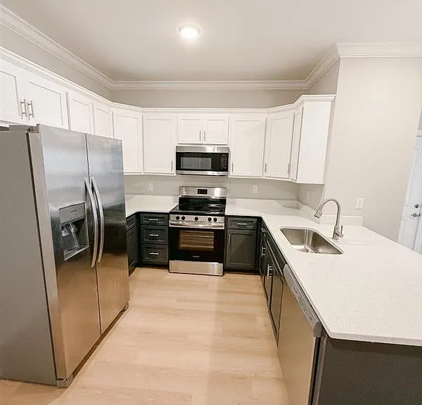 Laurel Ridge — Photo 8