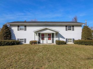 1769 E Briar Ln #1771, Beloit, WI 53511