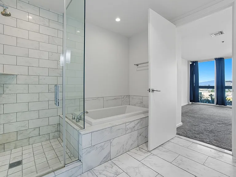 4471 Dean Martin Dr #604 — Photo 16