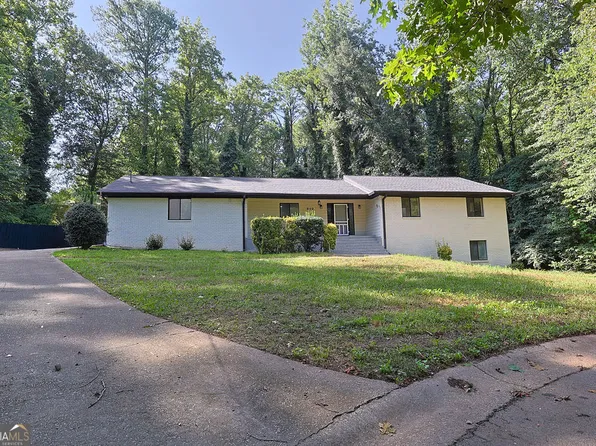 949 Marion Ct, Lithia Springs, GA 30122