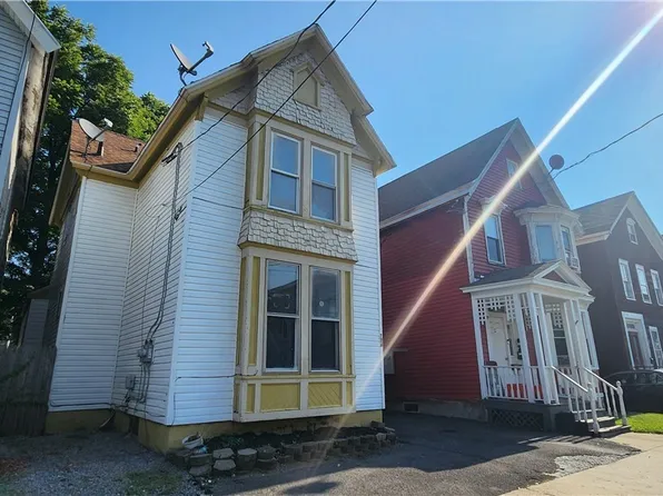 734 Roberts St, Utica, NY 13502
