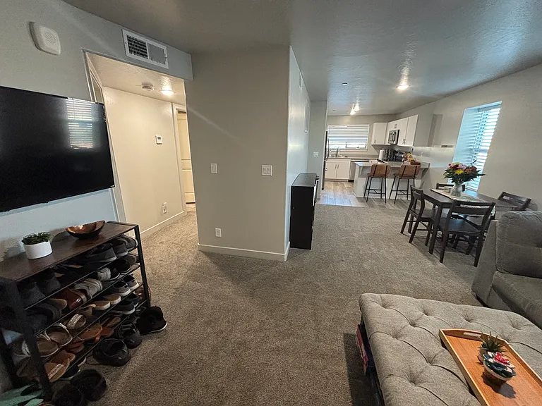 184 N Lone Rock Dr #B206 — Photo 7