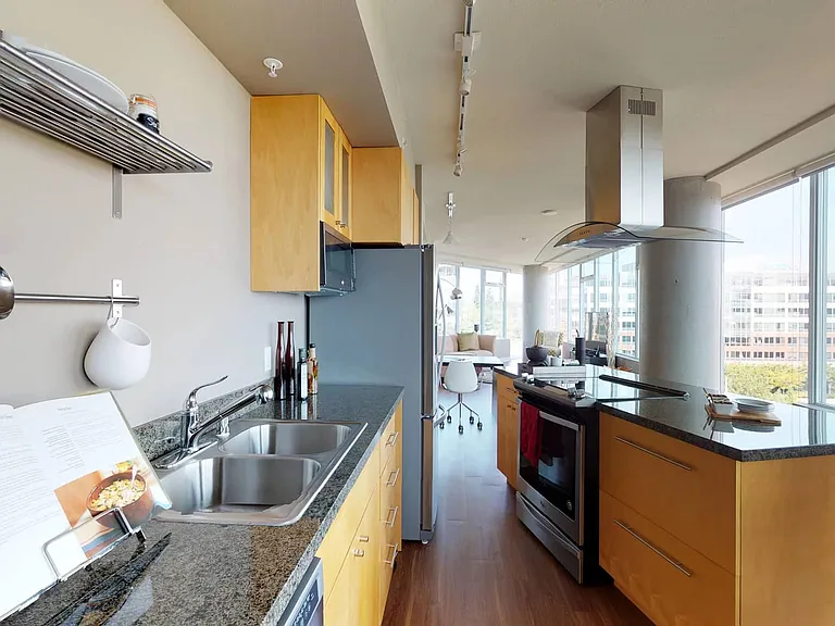 Elements Apartments — Photo 17