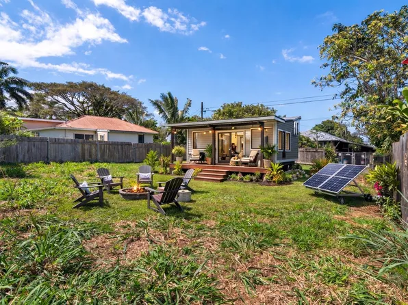 956 Kahealani St, Haiku, HI 96708