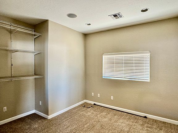 5th image of 3212 W Mark Ln